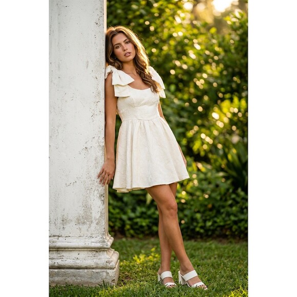 idem ditto Dresses & Skirts - Idem Ditto Dress Womens Size S cream  Floral Jacquard Bow Fit & Flare Mini